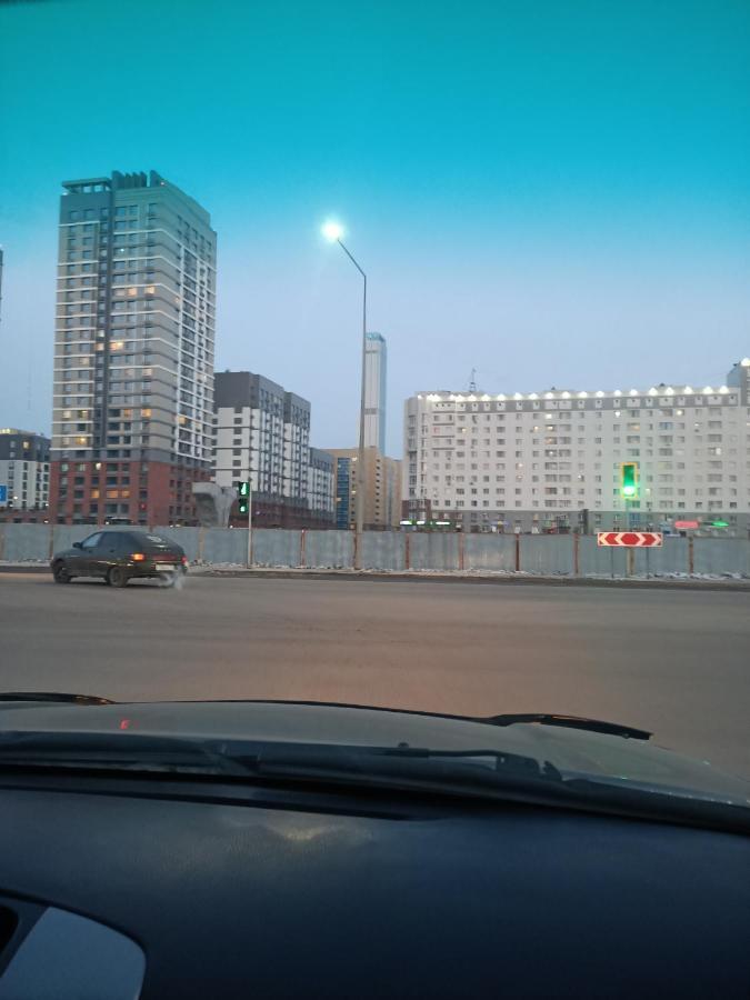 Makenty House Astana Vandrarhem Exteriör bild